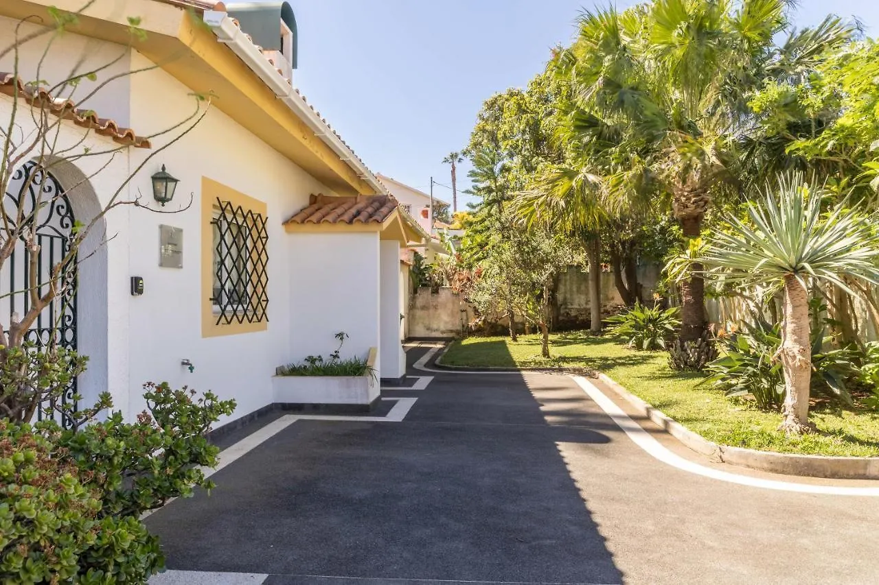 Villa Echium T2 Canico  Apartment